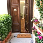 Gracchi Gallery 84 Luxury Apartment- New !! The For Your Holiday- S'peter Basilica * Roma